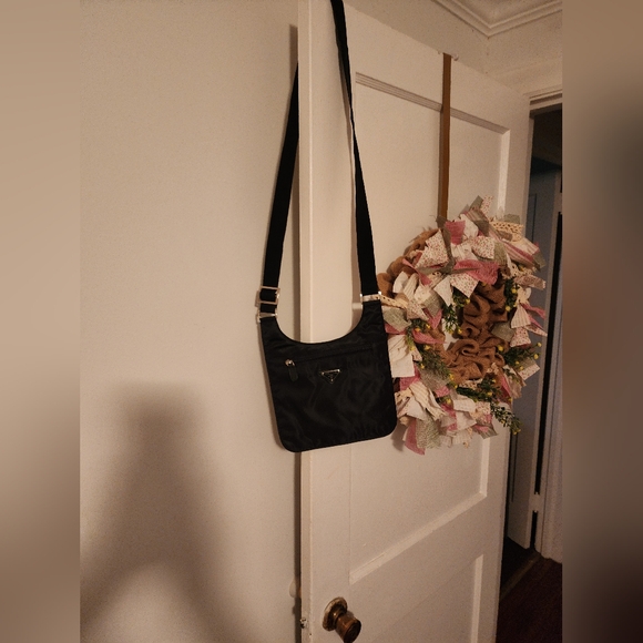 PRADA CROSSBODY BAG NWT - Picture 1 of 4